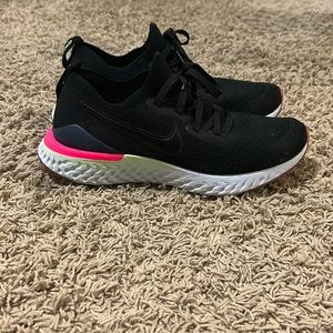 Nike epic react flyknit 2